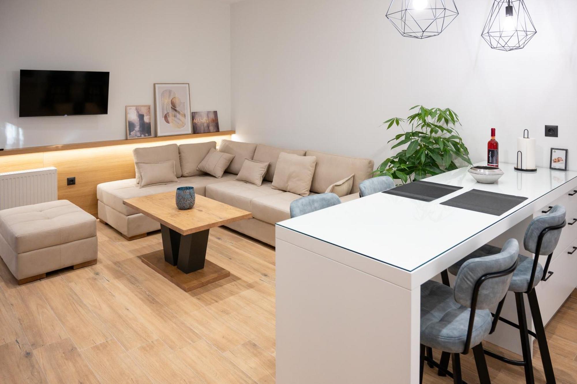 Kefaloviso Luxury Apartment 2 나프팍토스 외부 사진